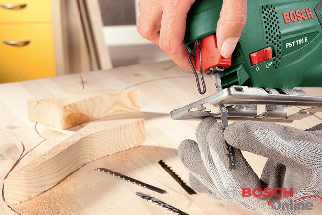 Лобзик Bosch PST 700E, 500Вт, 3100 об/мин, кейс, 1.7кг