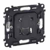 Розетка информационная RJ45 кат. 6 STP Legrand Valena, IN*MATIC