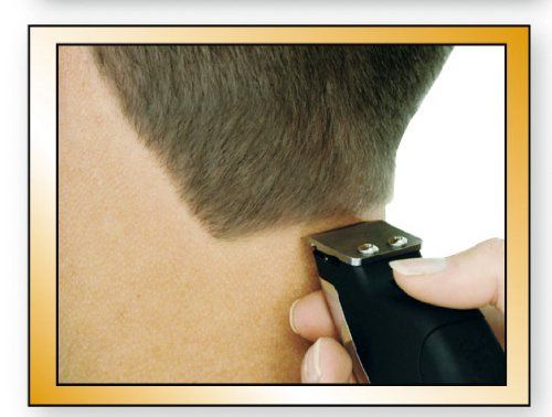 Машинка для стрижки WAHL HomePro, от сети, вибрационный мотор, насадок-8, кейс,ножницы, расчески в компл., сталь, чорно-серебр.