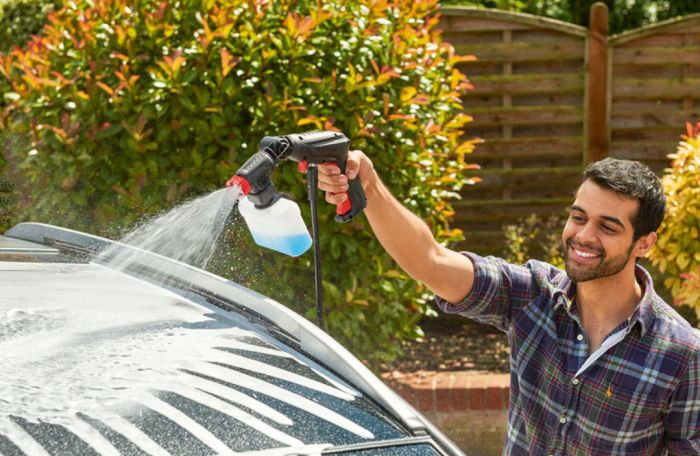 Мінімийка високого тиску Bosch EasyAquatak 100 1100Вт 100бар 270л/год шланг 3м 4.5кг