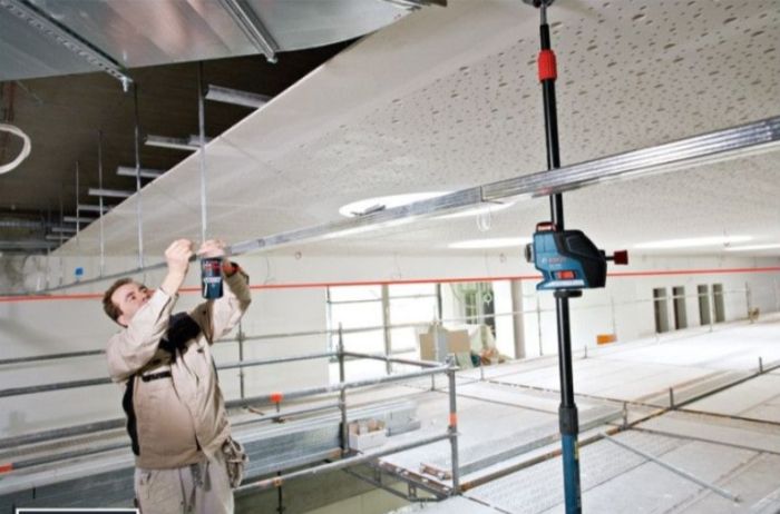 Нівелір лазерний Bosch Professional GLL 3-80C, до 30м з приймачем 120м, ±0.2мм/м, +BM 1+L-Boxx, 0.82кг