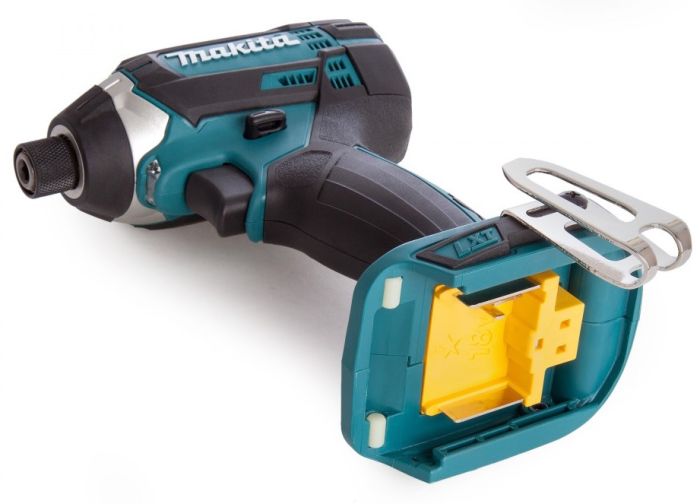 Гайковерт ударний   LXT 18В 3400об/хв 170Нм 1.5кг без АКБ та ЗП Makita DTD153Z
