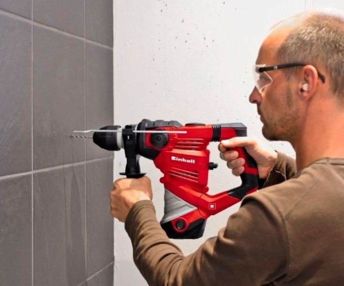 Перфоратор Einhell TC-RH 900 SDS-plus 900Вт 3Дж 4.1кг