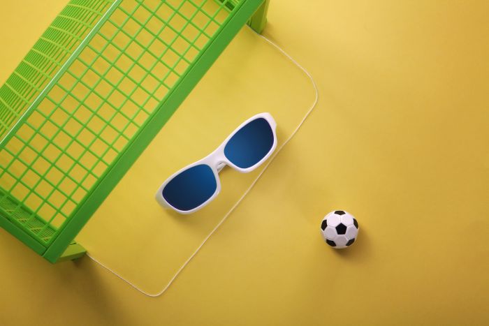 Детские солнцезащитные очки Koolsun Sport, 6-12р, бело-голубой