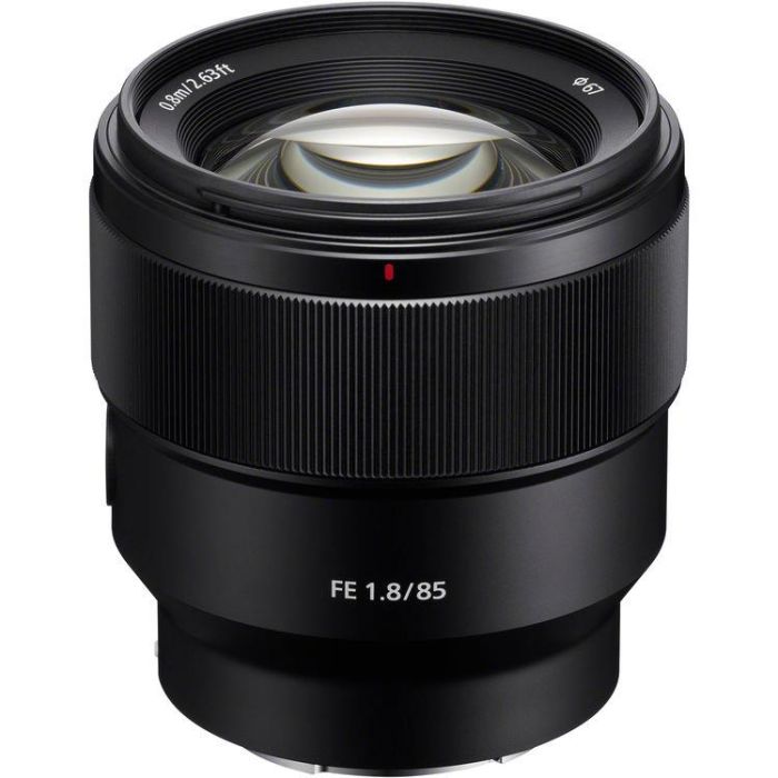 Объектив Sony 85mm, f/1.8 для камер NEX FF