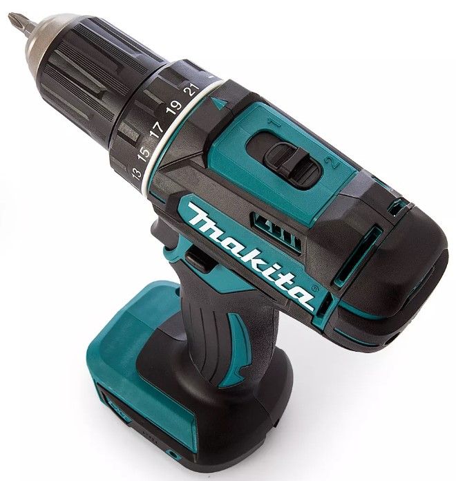 Шуруповерт-дрель аккумуляторный Makita DDF 482 Z, 18В, 36/62Нм, 0-600/0-1900об/мин, 1.5кг, без АКБ и ЗУ