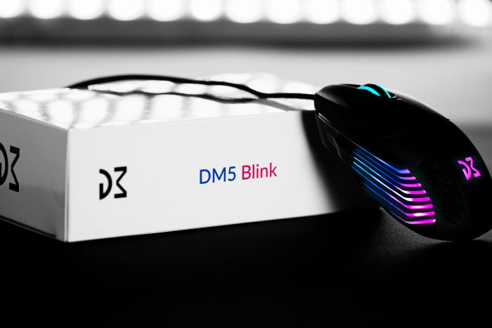 Мышь игровая Dream Machines DM5 Blink USB Black