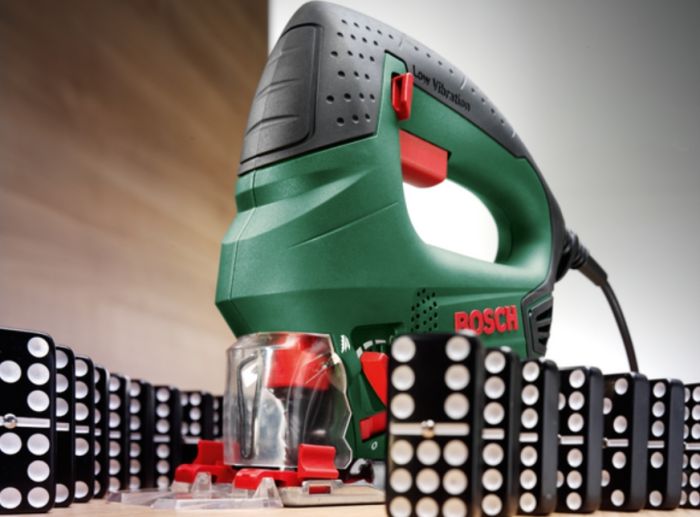 Лобзик Bosch PST 800 PEL, 530Вт, 500-3000 об/мин, с набором пил, 2кг