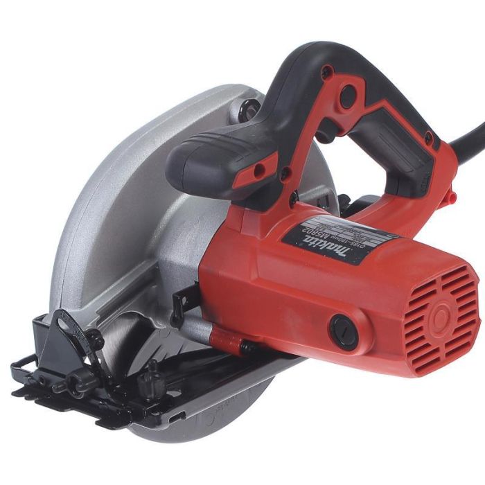 Пила дисковая  , 1050Вт, 4кг Makita M5802
