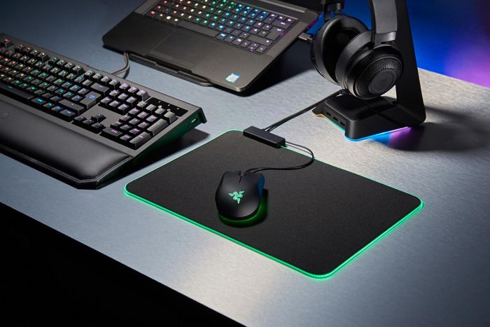 Игровая поверхность Razer Goliathus Extended Chroma, RGB, XXL (920х294х3мм), чёрный
