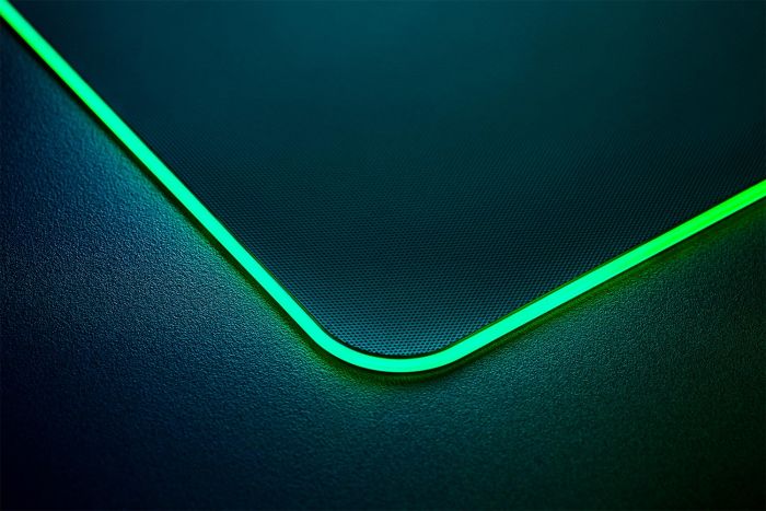 ІИгровая поверхность Razer Firefly V2, RGB, M (355х255х3мм), чёрный