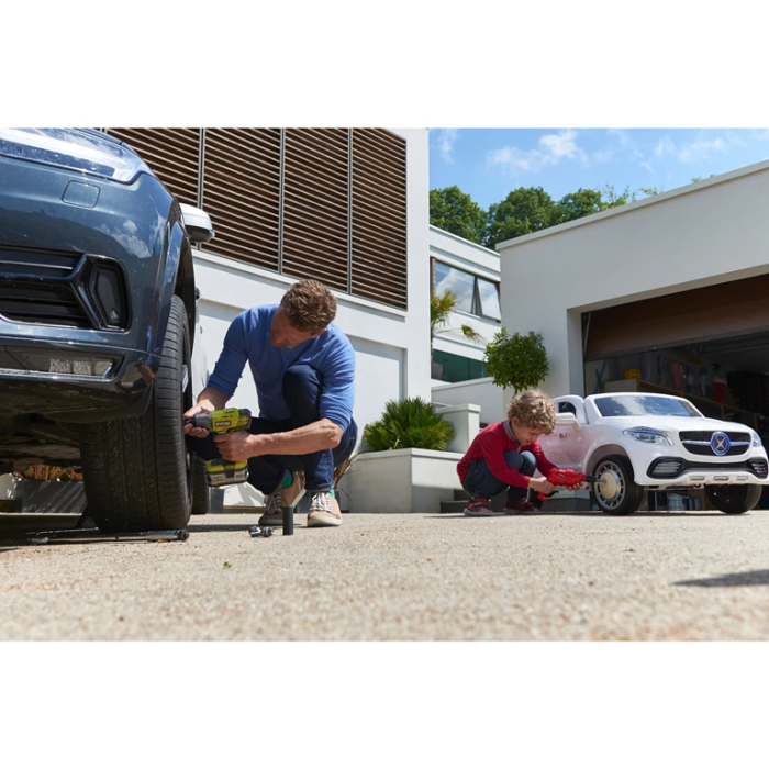 Гайковерт ударный аккумуляторный Ryobi ONE+ R18IW3-0 18В 2900об·мин 400Нм 1/2" 3 скорости 1.6кг без АКБ и ЗУ