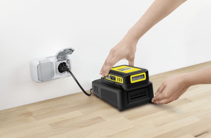 Набір акумулятора та зарядного пристрою Karcher 18В 2.5А·год ЗП