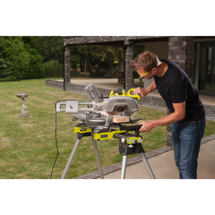 Пила торцовочная Ryobi EMS305RG с протяжкой 2200Вт диск 305мм лазер 20.7кг