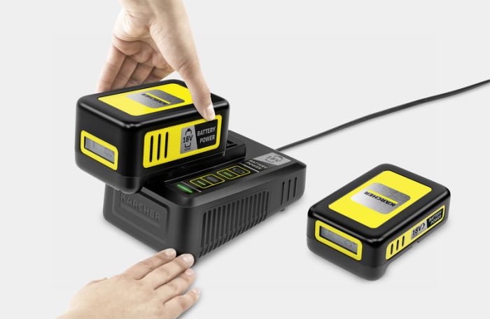 Швидкозарядний пристрій Karcher для акумулятора 18В 2.5А