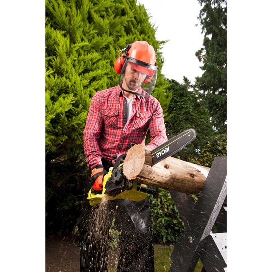 Пила ланцюгова мережева Ryobi RCS2340B 2300Вт 40см 4.8кг