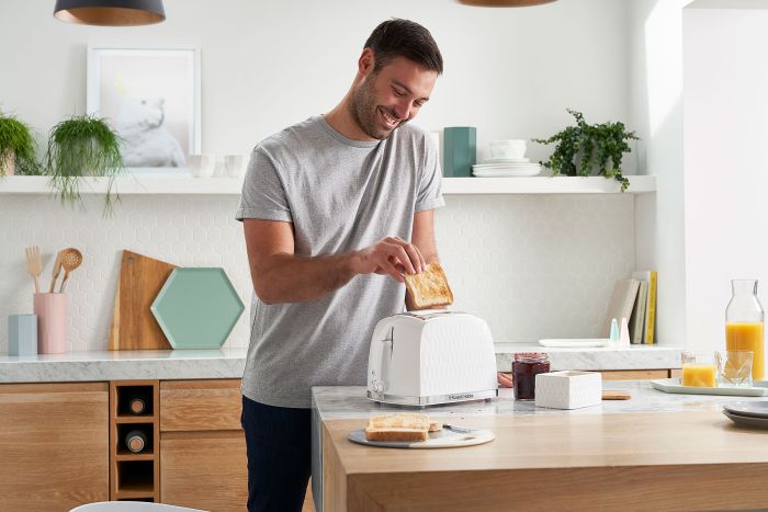 Тостер Russell Hobbs Honeycomb 850Вт, широкие слоты, пластик, белый