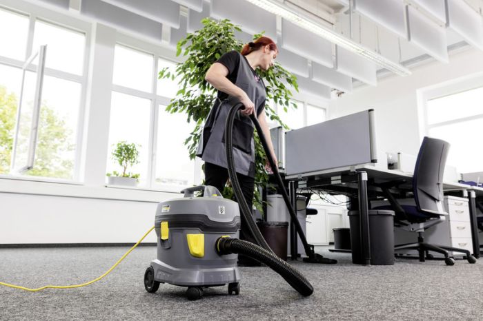 Пилосос професійний Karcher T 11/1 Classic 850Вт 235мБар контейнер 11л 3.9кг