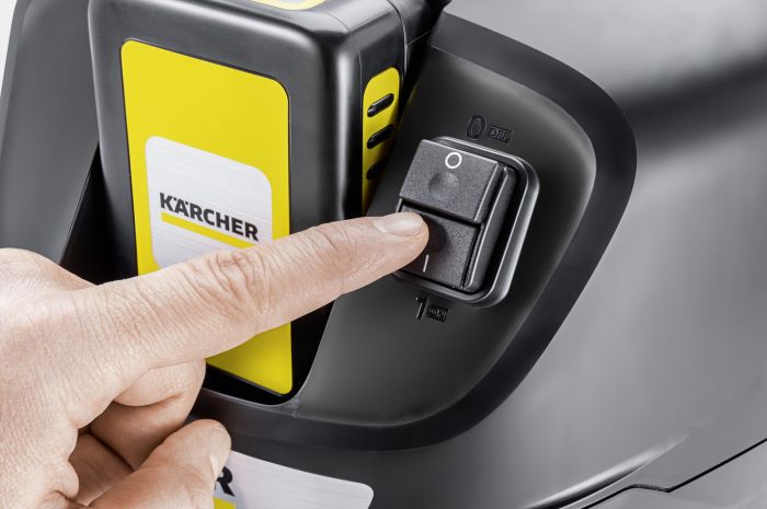 Пилосос для збору золи акумуляторний Karcher AD 2 Battery 18В контейнер 14л 3.9кг без АКБ та ЗП