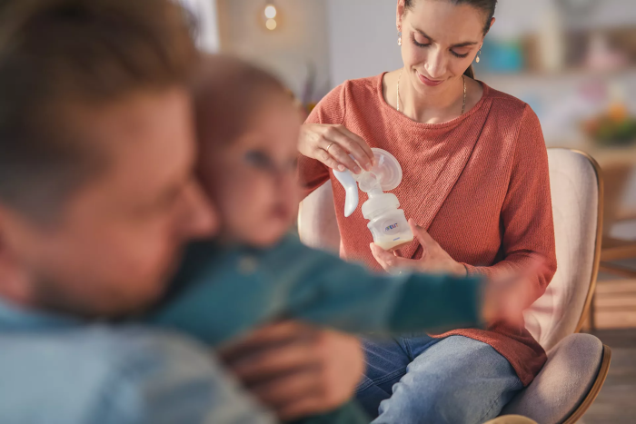 Молоковідсмоктувач Avent механічний