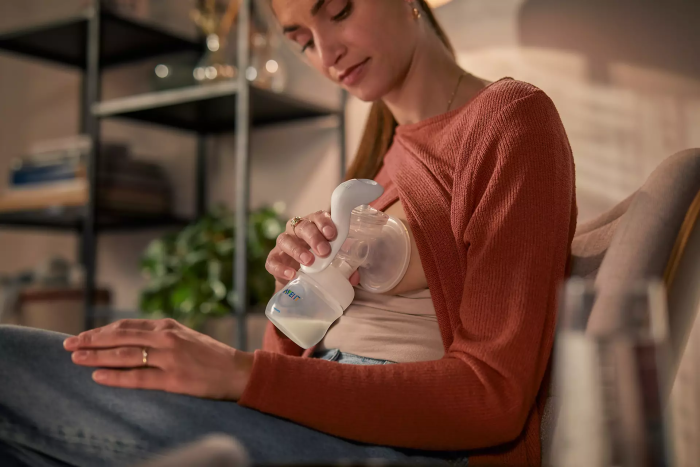 Молоковідсмоктувач Avent механічний