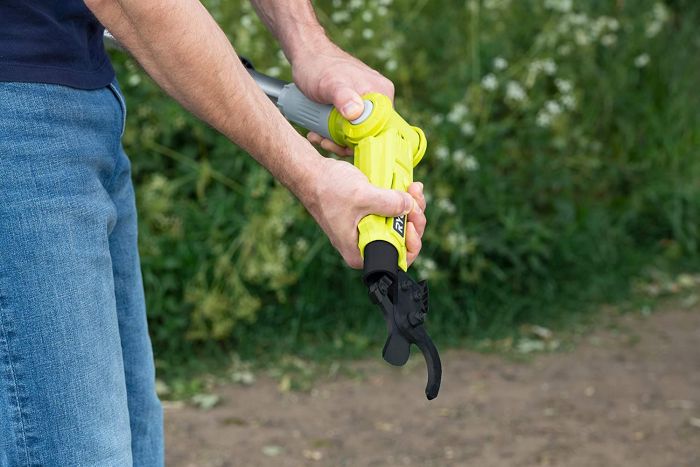 Сучкоріз-висоторіз акумуляторний Ryobi ONE+ RY18PLA-0 18В різ 32мм 3.5кг без АКБ та ЗП