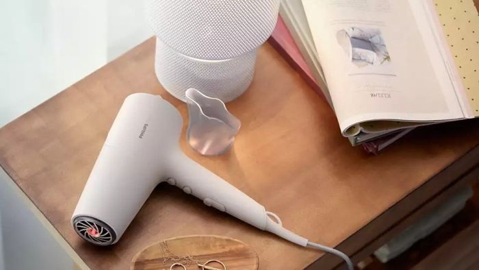 Фен Philips 5000 Series, 2100Вт, режимов-3, ионизиция, хол. обдув, белый