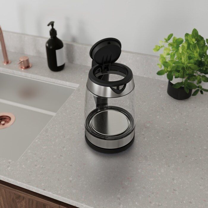 Электрочайник Electrolux 1.7л, Strix, стекло, серебристо-черный