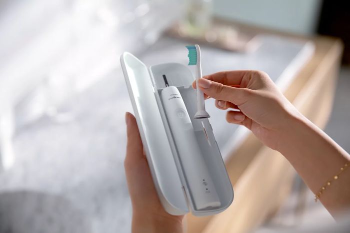 Щітка зубна електр. Philips, Sonicare 3100 Series, 31т. колив/хв, насадок-1, білий