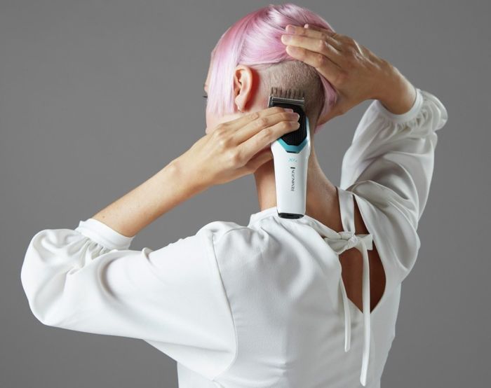 Машинка для стрижки Remington Power X Series X4, мережа+акум., насадок-3, сталь, біло-чорний