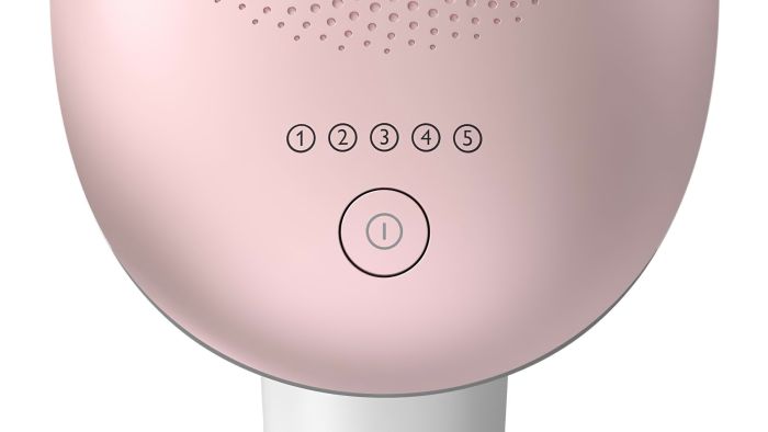 Фотоэпилятор  Philips Lumea IPL 7000 Series, от сети, кол-во вспыш-250000, 5 Дж/см?, 4 см2, футляр, белый