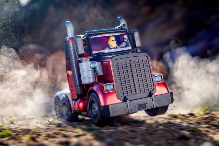 Машинка на р/у Fortnite Deluxe Feature Vehicle RC Mudflap, Relaxed Fit Jonesy