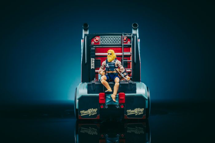 Машинка на р/у Fortnite Deluxe Feature Vehicle RC Mudflap, Relaxed Fit Jonesy