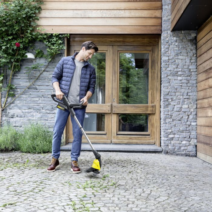 Триммер садовый аккумуляторный Karcher WRE 18-55 для удаления сорняков, аккум., 18В, 2.85кг, Solo (без АКБ и ЗУ)