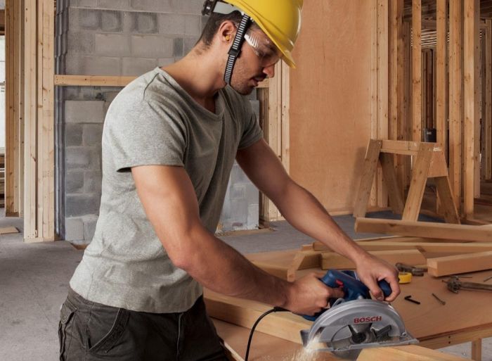 Пила дискова Bosch Professional GKS 140 1400Вт 184мм 3.7кг 20мм + пиляльний диск Eco for wood