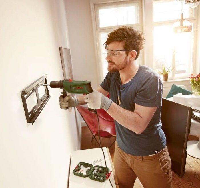 Дрель ударная Bosch EasyImpact 600, 600Вт, ШЗП 1-10мм, 3000об•мин, 1.7кг, кейс