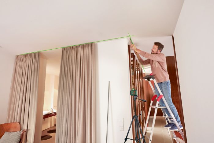 Нивелир лазерный Bosch UniversalLevel 360, до 24м, ±0.4мм/м, +высокий, 0.56кг