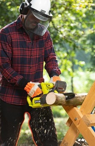 Пила ланцюгова акумуляторна Ryobi ONE+ RY18CS20A-0 18В 20см 2.3кг без АКБ та ЗП