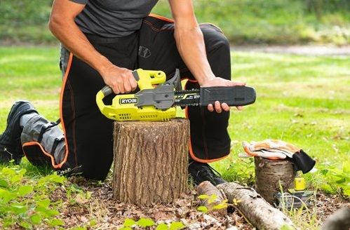Пила ланцюгова акумуляторна Ryobi ONE+ RY18CS20A-0 18В 20см 2.3кг без АКБ та ЗП
