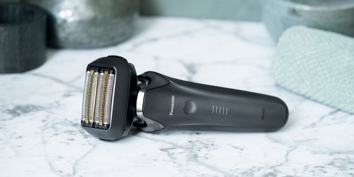 Бритва електр. Panasonic сеточная , 14000 об/мин,  бритв.головок-6, Li-Ion, сух.+влажн., триммер, черный