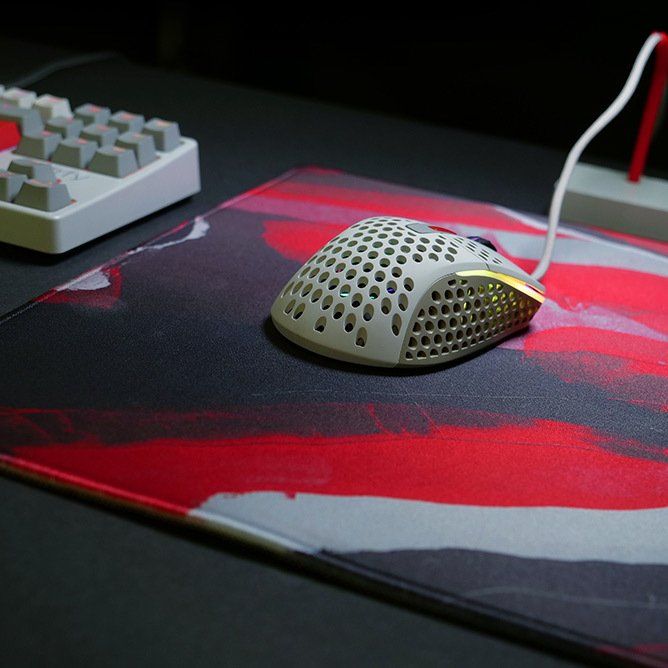 Игровая поверхность Xtrfy GP4 Abstract Retro L (460 x 400 x 4мм), Червоний