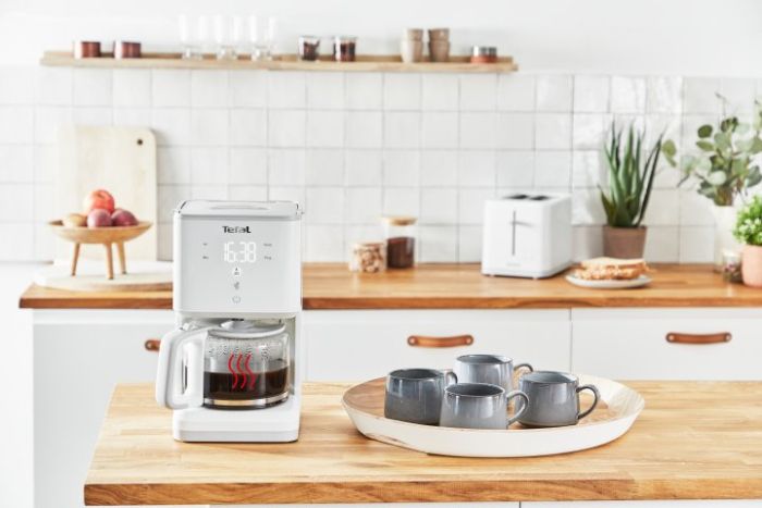 Кавоварка Tefal крапельна Sense 1.25л, мелена, LED-дисплей, сенсор.керування, білий