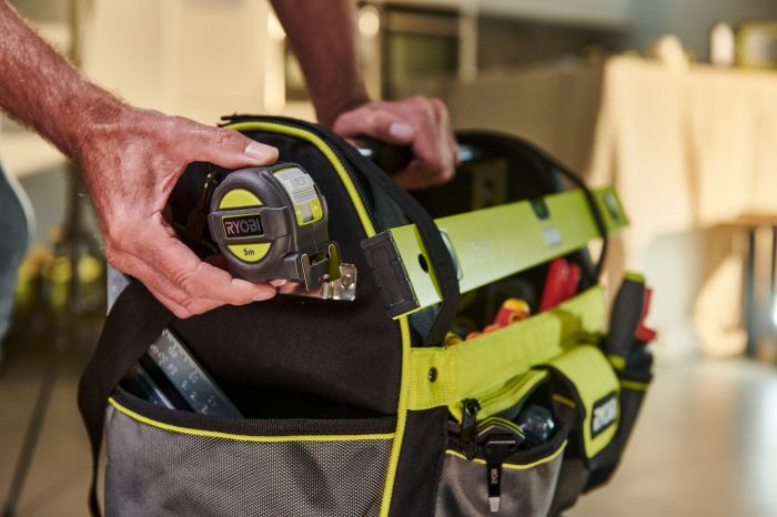 Сумка для инструмента Ryobi RSSLOT1, 38л, открытая, жесткая конструкция, полиэстер, 36х49х23см