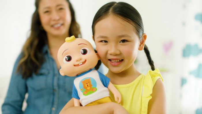 Интерактивная игрушка CoComelon Roto Plush Джей Джей, со звуком