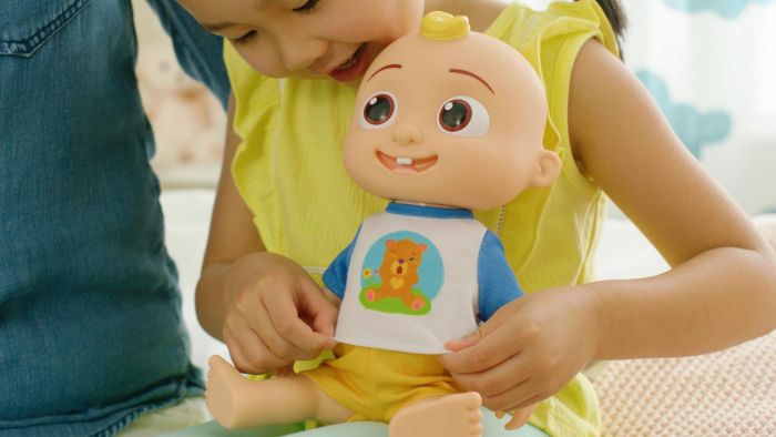 Интерактивная игрушка CoComelon Roto Plush Джей Джей, со звуком