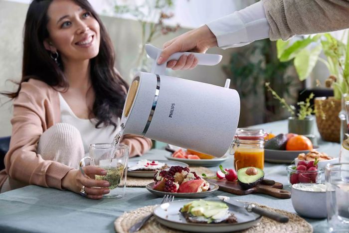 Электрочайник Philips Eco Conscious Edition, 1.7л, биопластик, LED подсветка, белый матовый