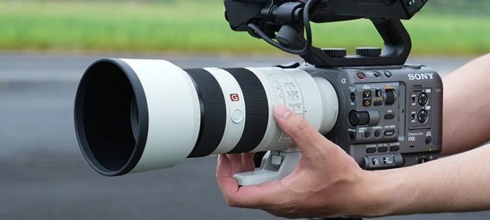 Объектив Sony 70-200mm f/2.8 GM2 для NEX FF