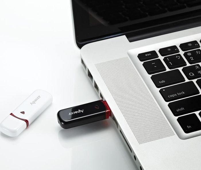 Накопитель Apacer  32GB USB 2.0 Type-A AH333 Белый