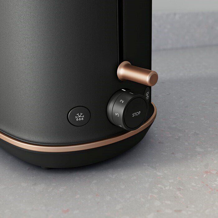 Тостер Electrolux 980Вт, метал, чорний