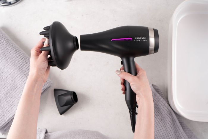 Фен Ardesto Violet PRO , 1850-2200Вт, 2 швидкості , 3темп.режими, дифузор, чорний ARDESTO HD-Y223PRO